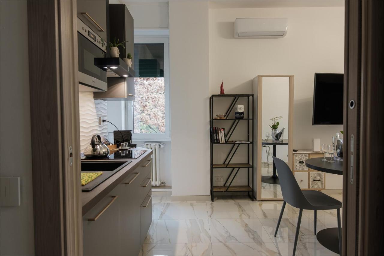 Zeus-08: Splendido Monolocale, Zona San Siro Milano
